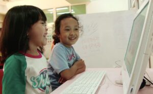 Program Edukasi Digital